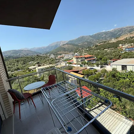Ama's Apartman Himara