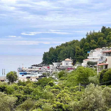 Ama's Apartman Himara